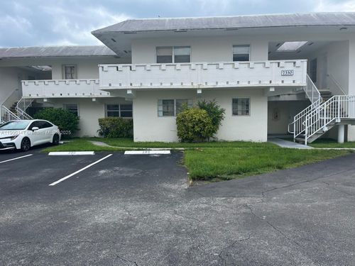 apt-b217-7330 Sw 82nd St, Miami, FL, 33143-7426 | Card Image