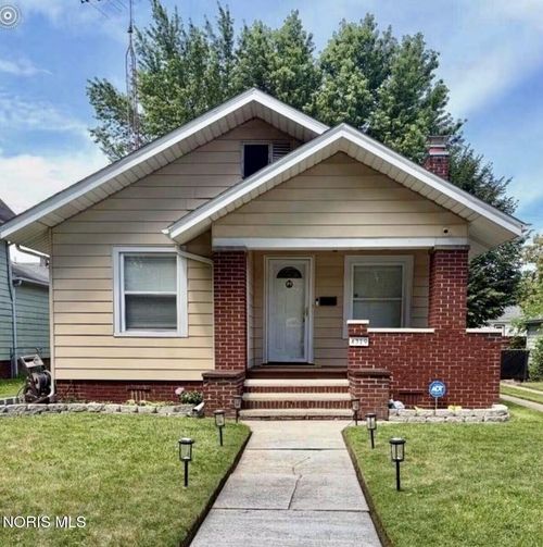 4319 Birchall Rd, Toledo, OH, 43612-2133 | Card Image