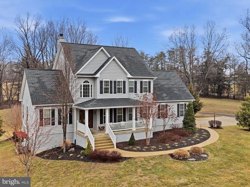9454 Piney Mountain Rd, WARRENTON, VA, 20186-7440 | Card Image
