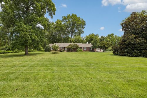 4000 Crestridge Dr, Nashville, TN, 37204-4032 | Card Image