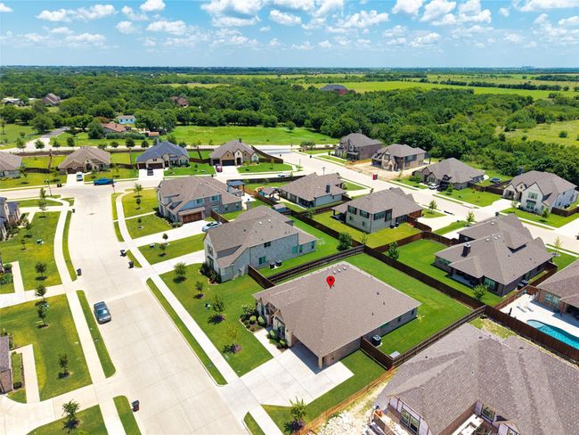 Aerial perspective of suburban area | Image 36