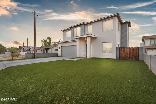 2820 N 29th St, Phoenix, AZ, 85008-1112 | Card Image