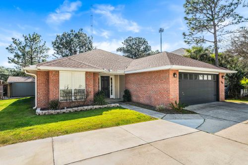 109 Rivercrest Cir, SANTA ROSA BEACH, FL, 32459-7109 | Card Image