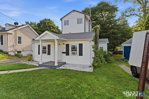 104 Orland St, Milford, CT, 06460-7461 | Card Image