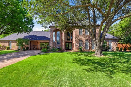 813 Pearl Dr, Southlake, TX, 76092-6206 | Card Image