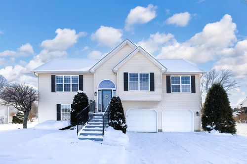 11169 Maple Dr, North East, PA, 16428-6511 | Card Image