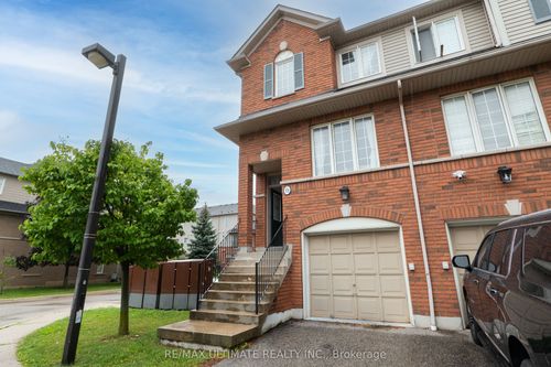 72-4950 Albina Way, Mississauga, ON, L4Z4J7 | Card Image