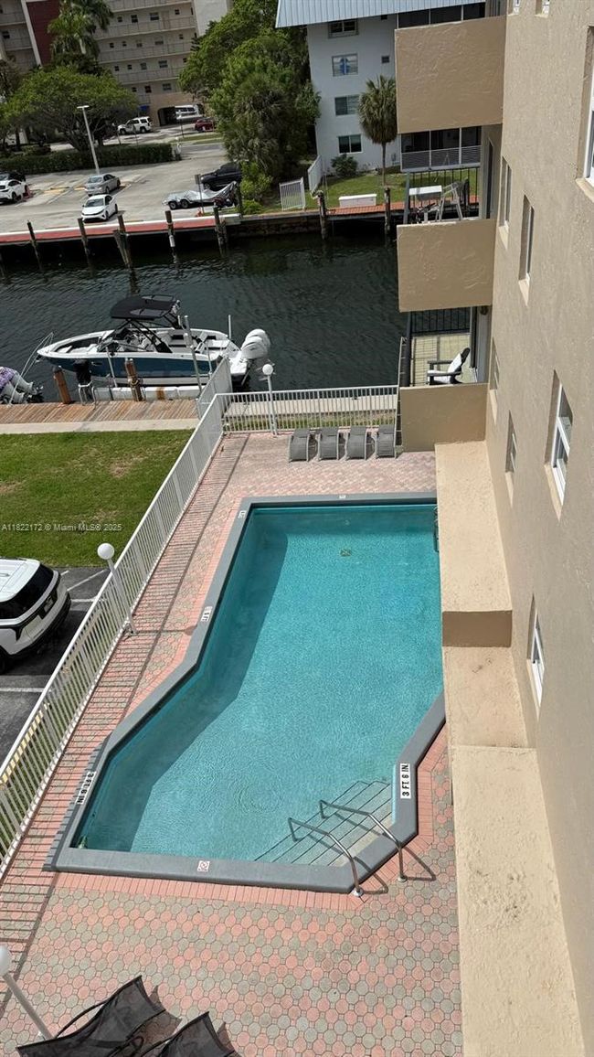 APT-412 - 3860 Ne 170 Th St, Condo with 2 bedrooms, 2 bathrooms and null parking in North Miami Beach FL | Image 23