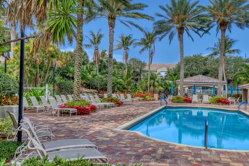 8208-278 Village Boulevard, Tequesta, FL, 33469 | Card Image