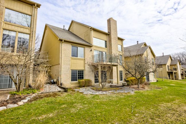 6255 Celeste Rd, Condo with 4 bedrooms, 4 bathrooms and null parking in West Bloomfield MI | Image 53
