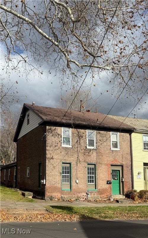 317 E Washington St, Lisbon, OH, 44432-1425 | Card Image