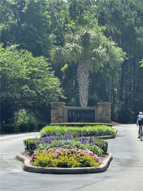 28 Ferebee Ct, Bluffton, SC, 29910-6569 | Card Image