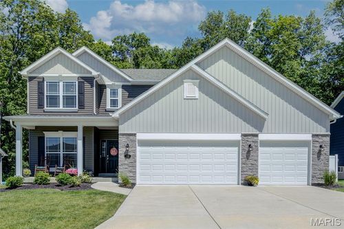 588 Lakewood Dr, Moscow Mills, MO, 63362-4700 | Card Image