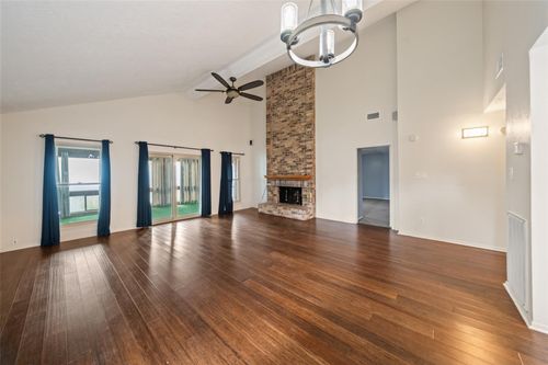 416 Rolling Hills Dr, Conroe, TX, 77304-1209 | Card Image