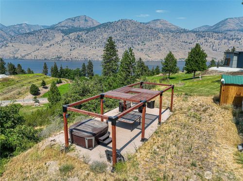83 Bella Vista Ln, Chelan, WA, 98816 | Card Image