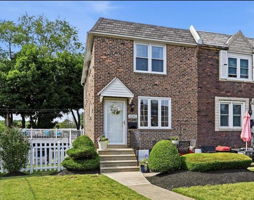 5242 Gramercy Dr, CLIFTON HEIGHTS, PA, 19018-1003 | Card Image