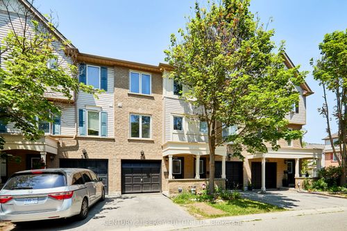 26 Spraggins Lane, Ajax, ON, L1T4H2 | Card Image