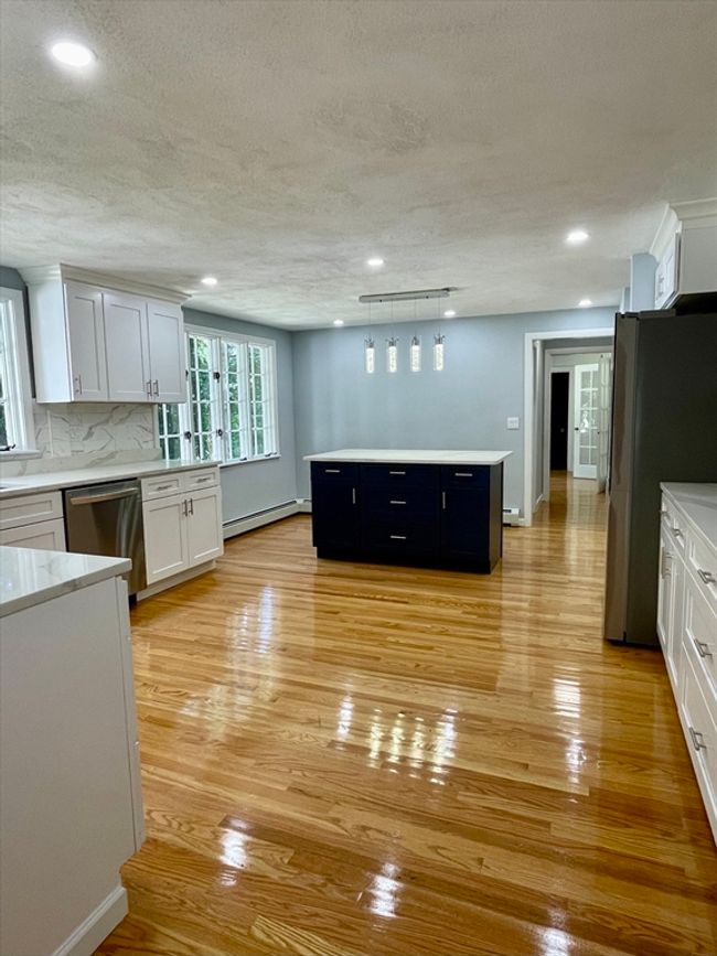 15 Powers Rd, House other with 4 bedrooms, 3 bathrooms and 4 parking in Sudbury MA | Image 6
