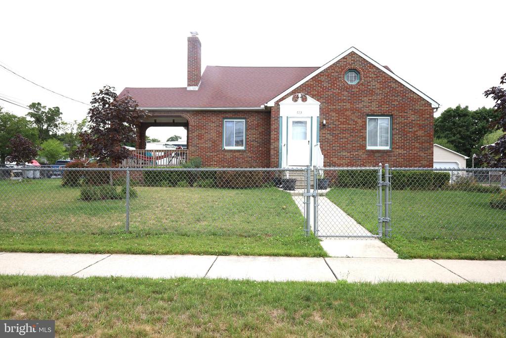 Residential in VINELAND 4