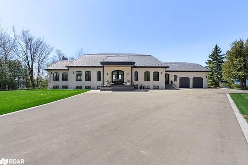 16 Garden Gate, Brock, ON, L0K1A0 | Card Image