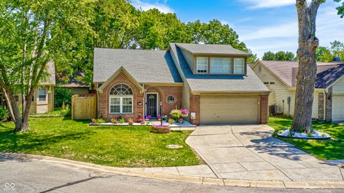 6471 Hunters Green Pl, Indianapolis, IN, 46278-2836 | Card Image