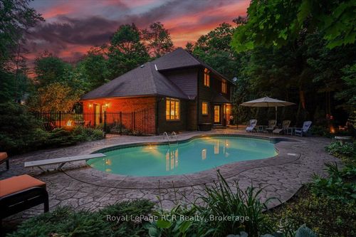 123 Atkins St, Owen Sound, ON, N4K6V5 | Card Image