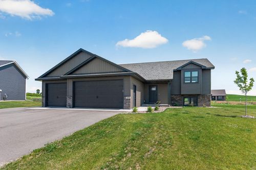 488 Gopher Way, NEW RICHMOND, WI, 54017 | Card Image