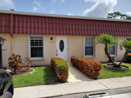 708-708 Laconia Cir, Lake Worth, FL, 33467-2663 | Card Image