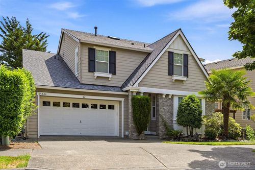 15384 129th Ave Ne, Woodinville, WA, 98072-5517 | Card Image