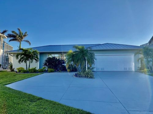 2569 Brazilia Ct, PUNTA GORDA, FL, 33950-6301 | Card Image