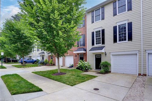 125 Parkway Ct, Williamsburg, VA, 23185-4571 | Card Image