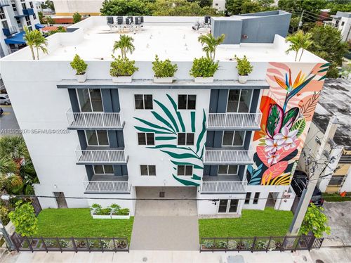 2-32 Nw 14th Ave, Miami, FL, 33125-5616 | Card Image