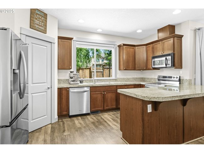 16459 Se Siri Loop, House other with 3 bedrooms, 3 bathrooms and 2 parking in Damascus OR | Image 10