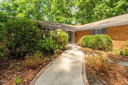 508 Hawthorne Ln, Chapel Hill, NC, 27517-4904 | Card Image