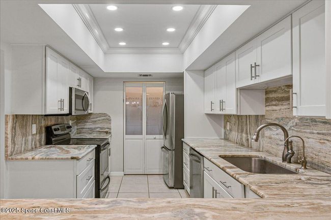 APT-103 - 6165 S Mirror Lake Dr, Condo with 2 bedrooms, 2 bathrooms and null parking in Sebastian FL | Image 10