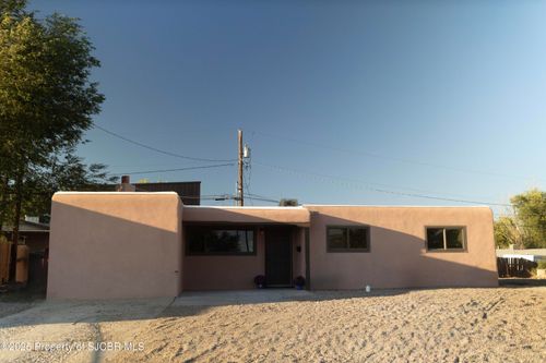 5404 Largo Cir, Farmington, NM, 87402-5292 | Card Image