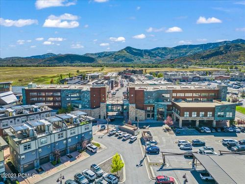 204-1476 Newpark Boulevard, Park City, UT, 84098 | Card Image
