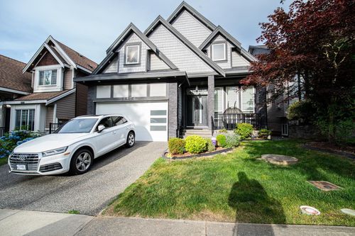 6176 140 St, Surrey, BC, V3X1C9 | Card Image