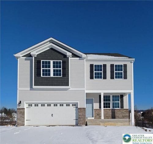 107 Winding Rd, Forks Twp, PA, 18040-8807 | Card Image