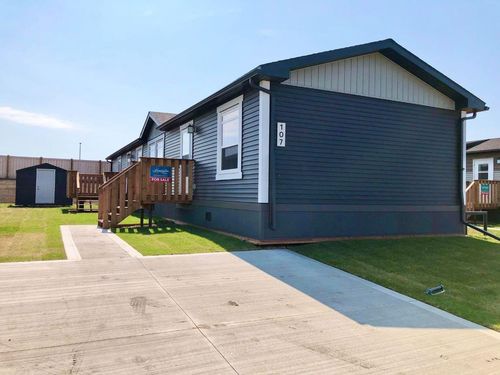 107-11850 84 Ave, Grande Prairie, AB, T8W0M4 | Card Image