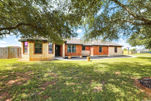 1860 County Road 6710, Lytle, TX, 78052-4562 | Card Image
