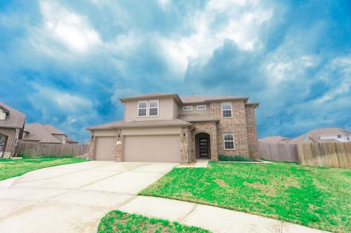 303 Vineyard Ct, Alvin, TX, 77511-1116 | Card Image