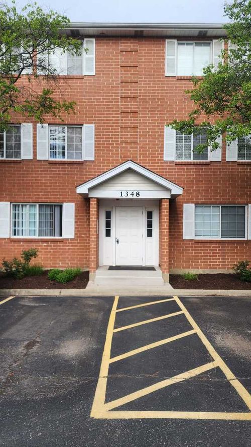 apt-e-1348 S Lorraine Rd, Wheaton, IL, 60189-7054 | Card Image