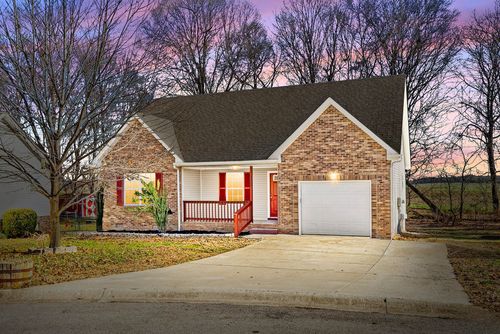 2469 Rafiki Dr, Clarksville, TN, 37042-8138 | Card Image