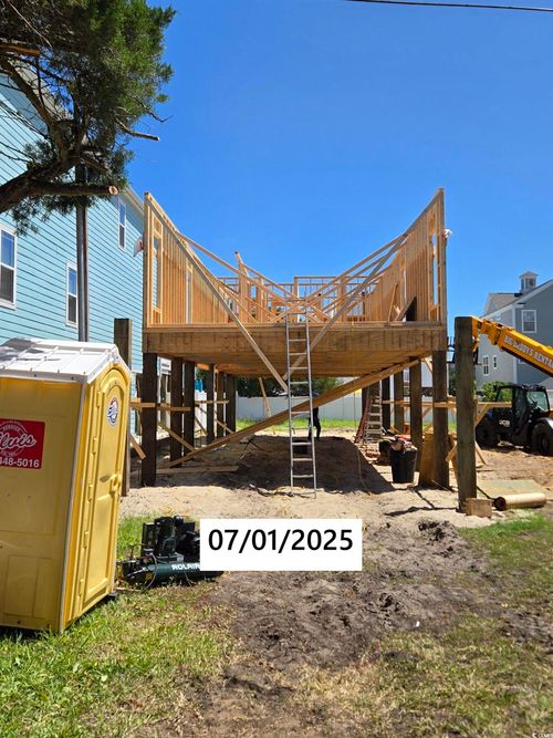114 8th Ave S, Surfside Beach, SC, 29575-3314 | Card Image
