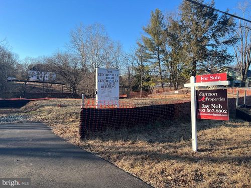 7106 Centreville Rd, Centreville, VA, 20121-2721 | Card Image