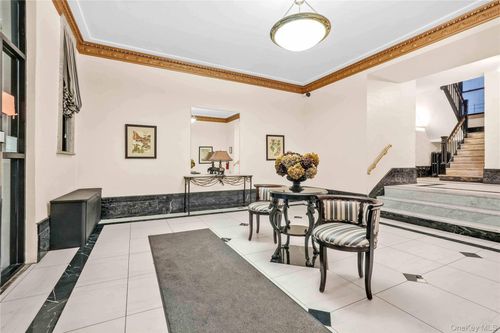 apt-161-115 Metropolitan Ave, Richmond Hill, NY, 11418-1011 | Card Image