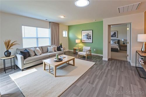 202 Alamos Ave, Lexington, NC, 27295-7728 | Card Image