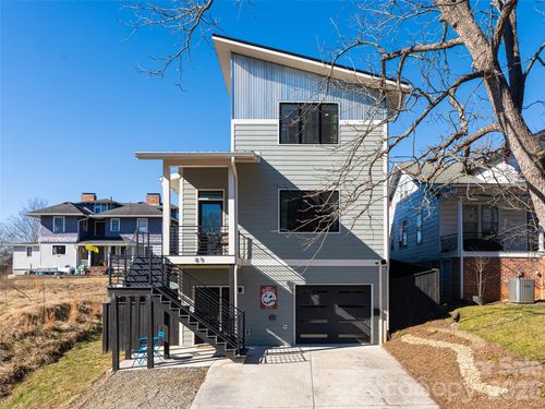 89 Vance Crescent Ext, Asheville, NC, 28806-3012 | Card Image