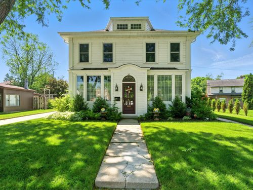 527 Washington Walk, Kohler, WI, 53044-1621 | Card Image